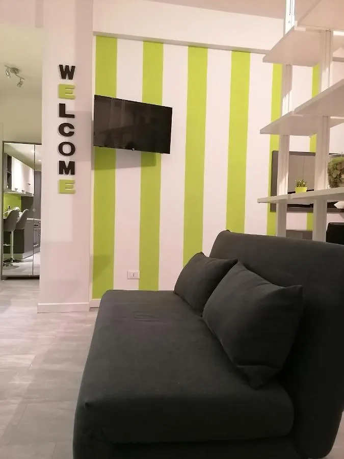 Le 2M Apartment Bologna 0*,  Italia